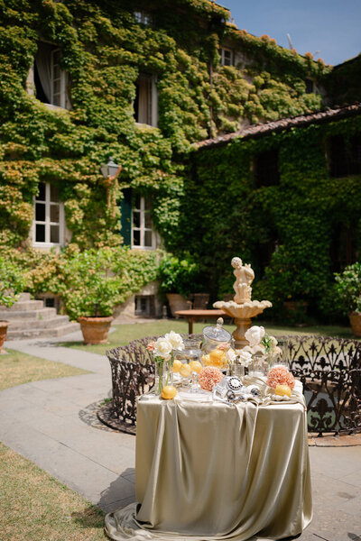 Stunning Tuscan villa lemon garden wedding reception