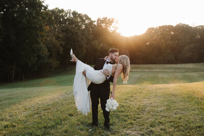 Nashville Wedding Photographer - Lrow Photography - River House at Southern Light174
