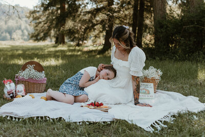 timeless wedding photography for couples in the PNW