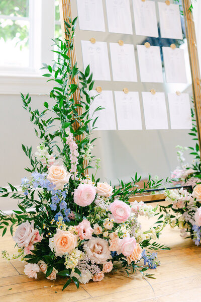 colorful-summer-wedding-manor-house-commonwealth