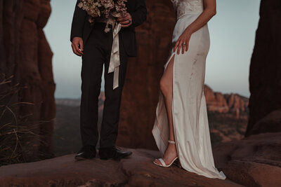 Photo of elopement couple kiss in Arizona Desert, Photo taken by kollar photography. Arizona Elopement Photographer