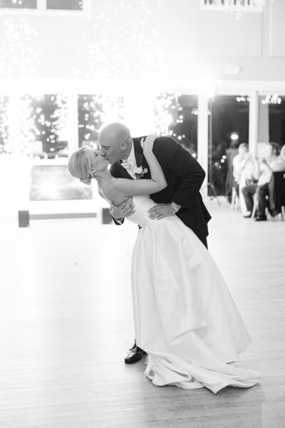 bride-groom-first-dance-sparklers-bear-brook-valley-bw
