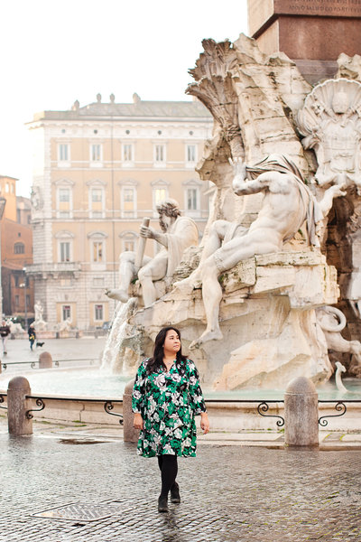 A girl solo traveler walking in Piazza Navona. Taken by Rome Vacation Photographer, Tricia Anne Photography,