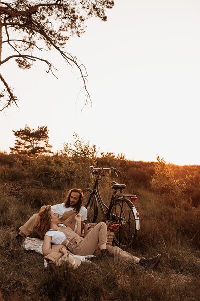 Zoë & DImi - Blooming Tales Photography-7