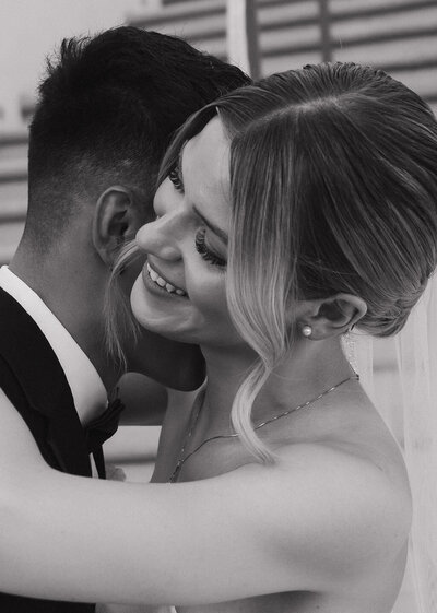 detail shot of brides jewelry on wedding day in peoria il