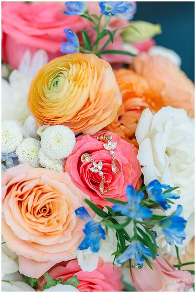 Stunning bride holds her bouquet