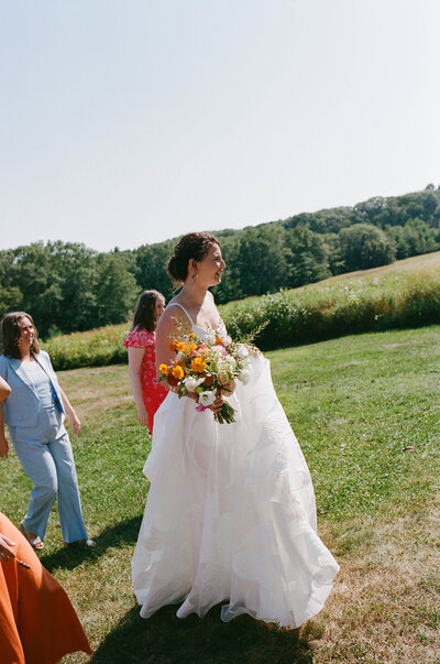 olivia-cooper-maine-wedding-film-13
