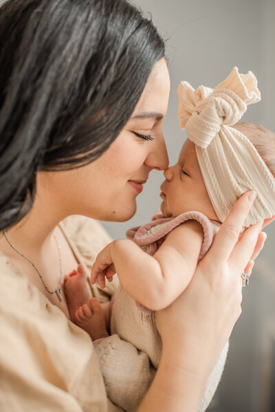 Intimate in-home newborn session with cozy natural lighting – Baltimore, MD