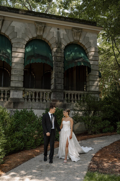 Stroll through the gardens of the Swan House in Atlanta Georgia