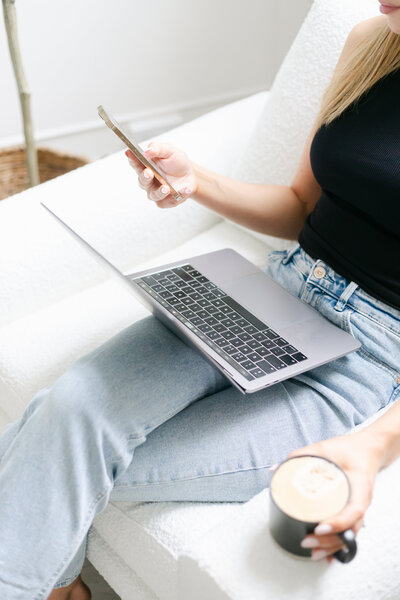 Beth's-Branding-aug-23-brand-shoot-stories-by-chloe-brand-photography-uk-22