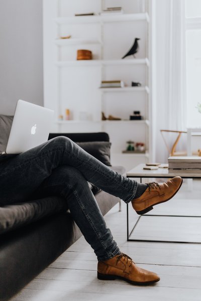 kaboompics_Man Working in Scandi Apartment