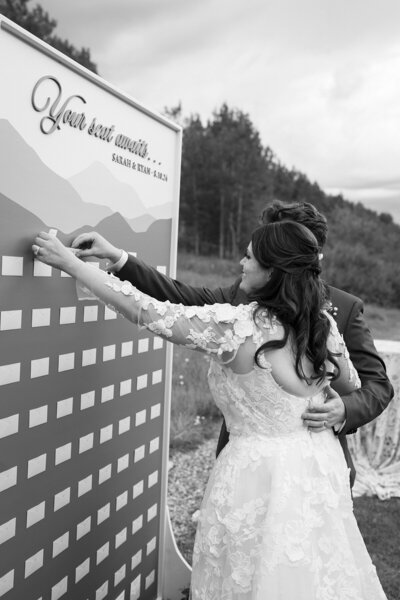 Mountain Escort Card Seating Wall