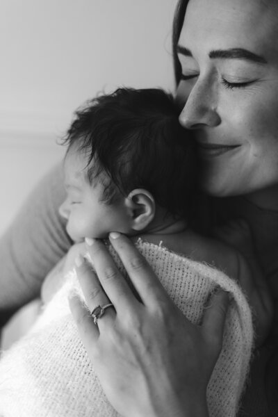 Newborn photography session in Kent by Abigail Scarfe