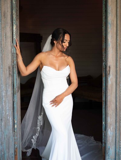 Bridal portraits at the bridal suite at Chapel Dulcinea