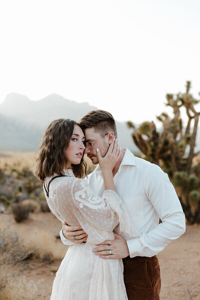 LasVegasPhotographerWestAvenue_DesertCouplesPortraits_RedRockCouplesPortraits_3_websize