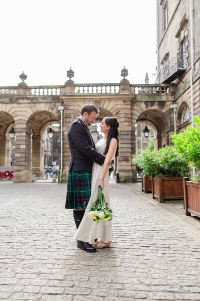 Edinburgh Wedding Photography of Edinburgh City Chambers