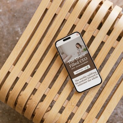 iphone-mockup-1