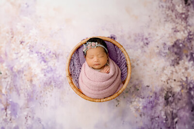 Newborn Photographer Toronto