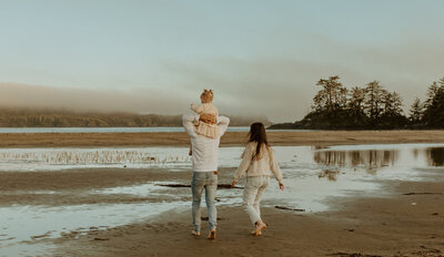 Family Photographer Shelby Egles Tofino BC