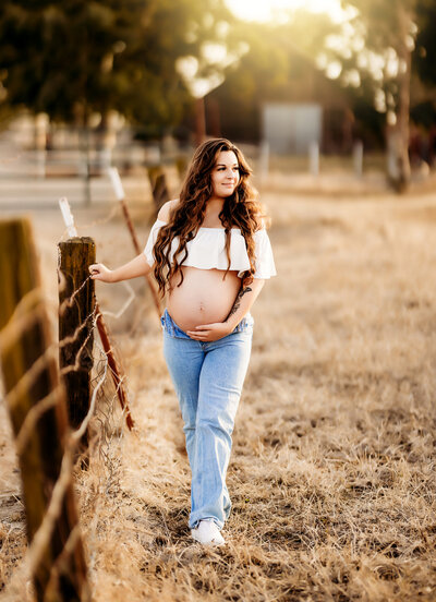maternity photos in elk grove