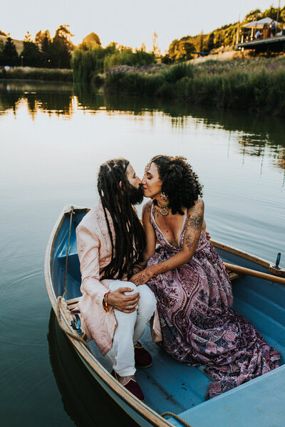 Engagement shoot at Birmingham Botanical Gardens
