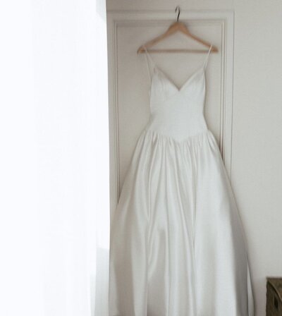wedding dress detail from calimigos ranch wedding