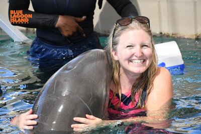 Maureen with dolphin