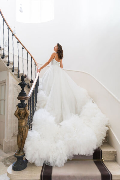 chateau-martinay-provence-wedding-bride-2