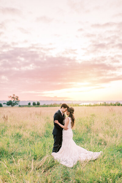 Hidden Meadows Snohomish Wedding, Seattle Wedding Photographer