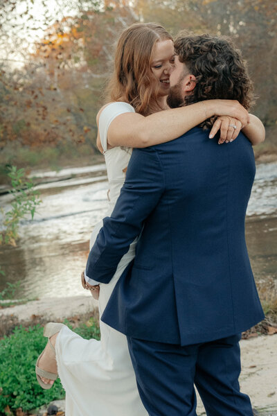 Nashville wedding couple portrait