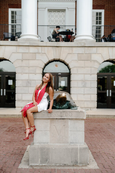 Sabrina_UMD_Graduation_4.29.2025_Brenna_Marie_Photography-45