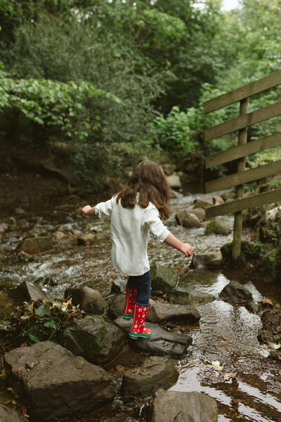 riverside-walk-family-edinburgh-braids-4146