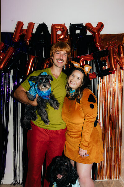 Lexi Rae Photo with her family — capturing love stories and island memories across Oahu, Hawaii