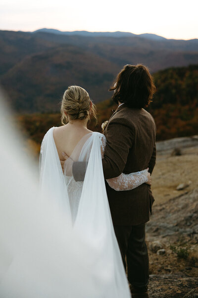 Hiking elopement in the White Mountains of New Hampshire in the Fall. Photography by Kelsey Converse Photography.