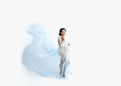 Newborn and Maternity Photoshoot by Hobart's best Newborn Photographer, Lauren Vanier
