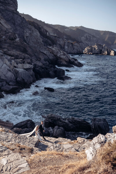 076-Cinematic-Editorial-Destination-Wedding-Skopelos-Island-Greece-Lisa-Vigliotta-Photography