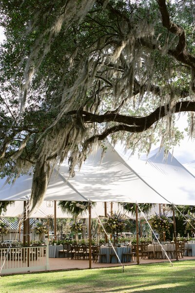 Palmetto Bluff wedding reception by Pineapple Production and Patricia Lyons Phonot