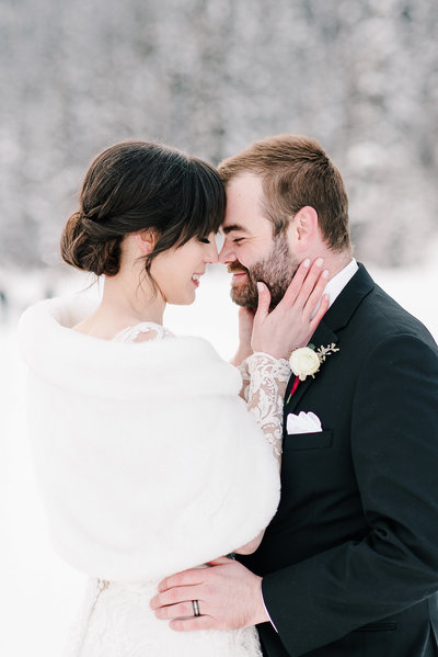 Find stunning real weddings, on the Bronte Bride Blog. Dedicated to sharing and showcasing beautiful wedding inspiration, real local couples, helpful planning resources, and amazing West-Canadian wedding vendors!