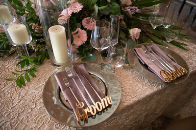 Luxury wedding themes in Raleigh, NC with elegant table decor by a full-service wedding planner.
