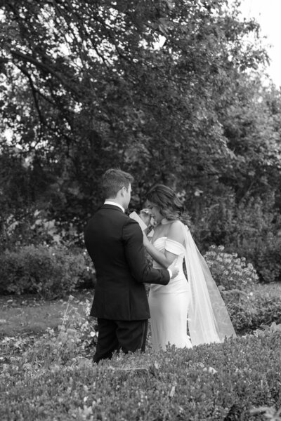 meadow_brook_hall_fall_wedding_loui_photography_michigan_wedding-9