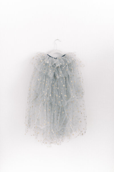 A natural, delicate and timeless pregnancy and baby photographer based in Concord, California.