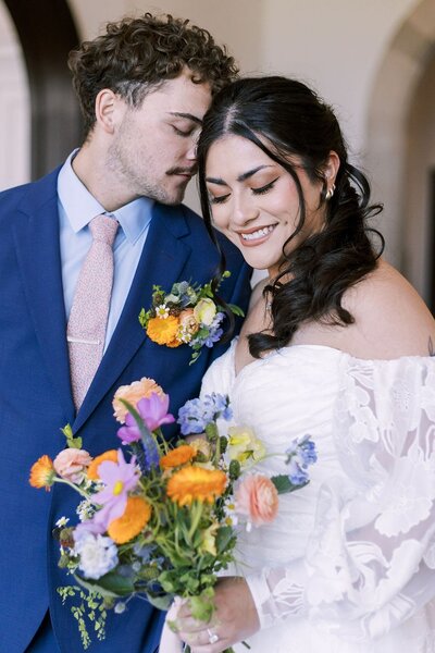 bride and groom at Oakwood Country Club in Kansas City