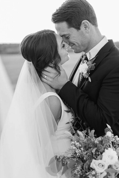 Bret and Brandie Evansville Owensboro Weddings Black and White Gallery27