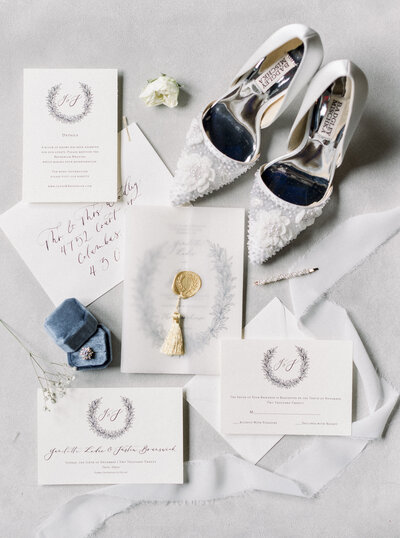 sarah-elizabeth-studio-ohio-wedding-photographer-emerald-styled-shoot-details-6