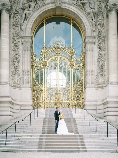 botanical-garden-bridal-portrait