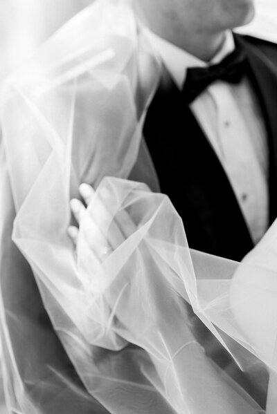 Aria&Andy_062522_bridalportrait-23