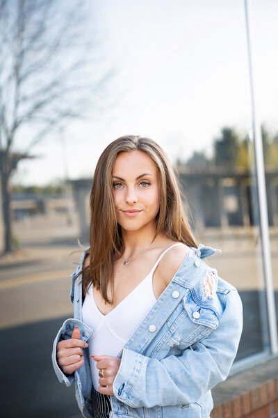 High School Senior pictures in downtown Seattle