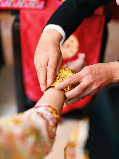 Hong Kong Chinese Wedding Traditions