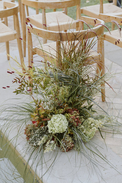 destination wedding ceremony flowers