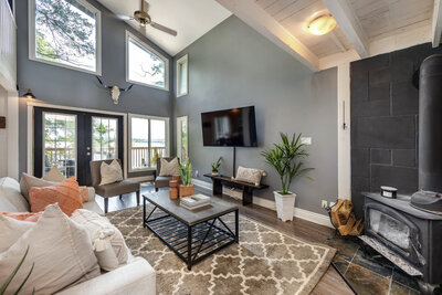 126 Pine Point great room (3)